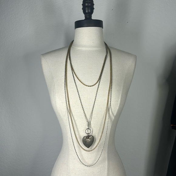 Vintage Goldette multi layered chain heart pendant necklace - Picture 1 of 7